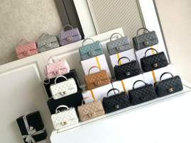Picture of Chanel Handbags 2 _SKUfw239823374fw